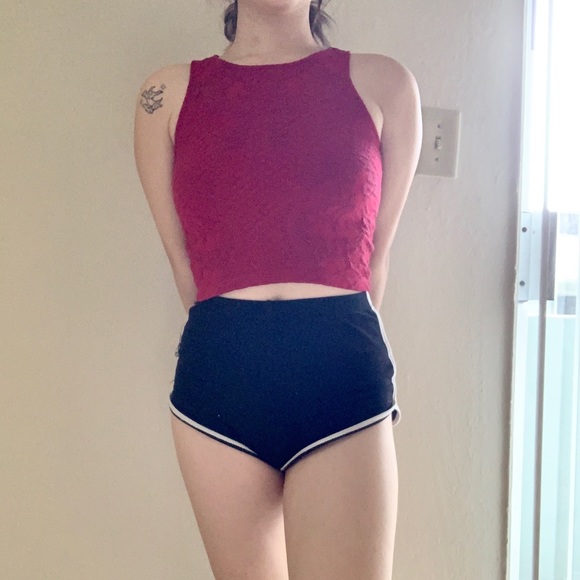 H&M red halter tank top - Picture 2 of 3